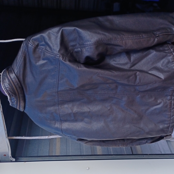 Levi's Jacket 🔥🔥🔥 - Picture 3 of 8